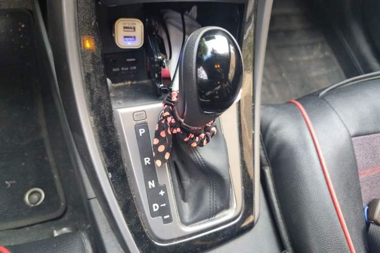 Used Hyundai Elantra (5th Generation / Langdong) 2016 1.6L Automatic Prestige Model Gear Lever