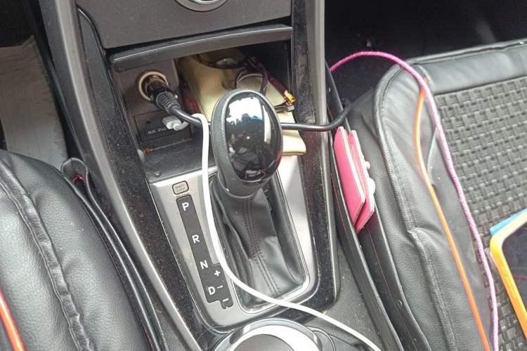Used Hyundai Elantra (5th Generation / Langdong) 2016 1.6L Automatic Prestige Model Gear Lever