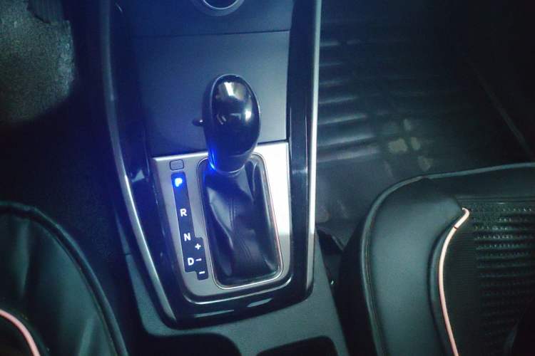 Used Hyundai Elantra (5th Generation / Langdong) 2016 1.6L Automatic Prestige Model Gear Lever