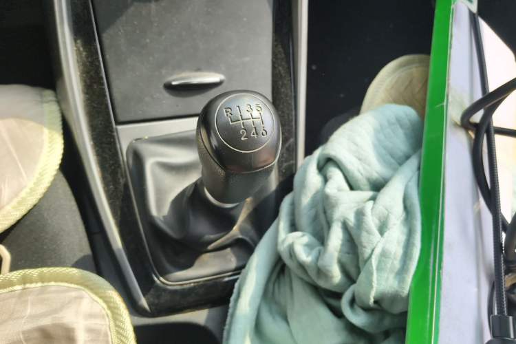 Used Hyundai Elantra (5th Generation / Langdong) 2016 1.6L Manual Luxury Model Gear Lever
