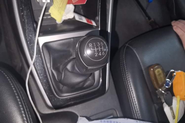 Used Hyundai Elantra (5th Generation / Langdong) 2016 1.6L Manual Luxury Model Gear Lever