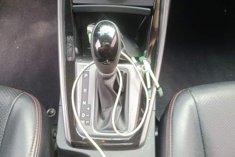 Used Hyundai Elantra (5th Generation / Langdong) 2016 1.6L Automatic Prestige Model Gear Lever