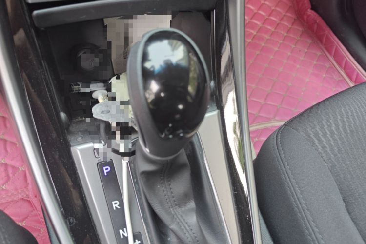 Used Hyundai Elantra (5th Generation / Langdong) 2016 1.6L Automatic Prestige Model Gear Lever