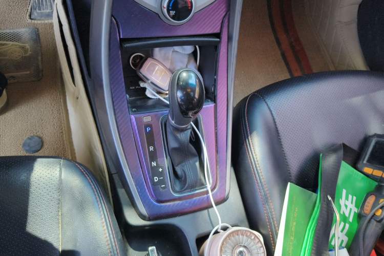Used Hyundai Elantra (5th Generation / Langdong) 2016 1.6L Automatic Prestige Model Gear Lever