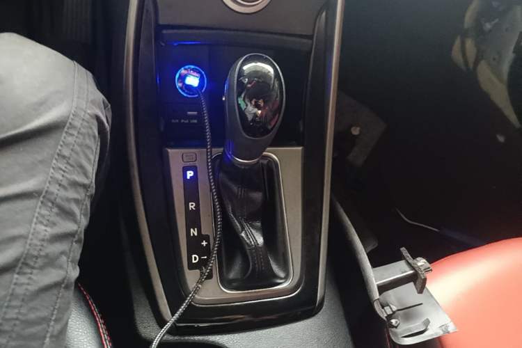 Used Hyundai Elantra (5th Generation / Langdong) 2016 1.6L Automatic Prestige Model Gear Lever