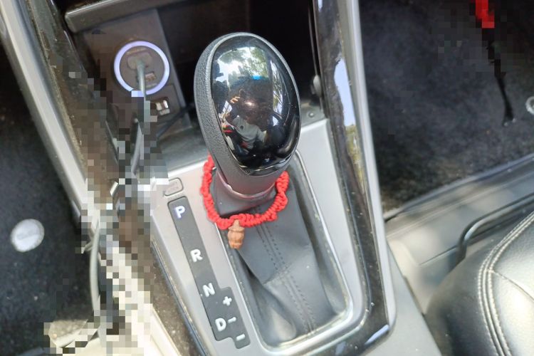 Used Hyundai Elantra (5th Generation / Langdong) 2016 1.6L Automatic Prestige Model Gear Lever
