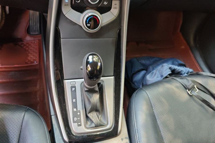 Used Hyundai Elantra (5th Generation / Langdong) 2016 1.6L Automatic Prestige Model Gear Lever