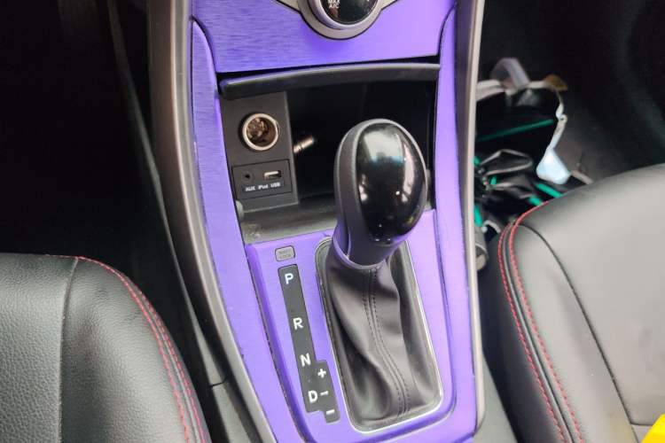 Used Hyundai Elantra (5th Generation / Langdong) 2016 1.6L Automatic Prestige Model Gear Lever