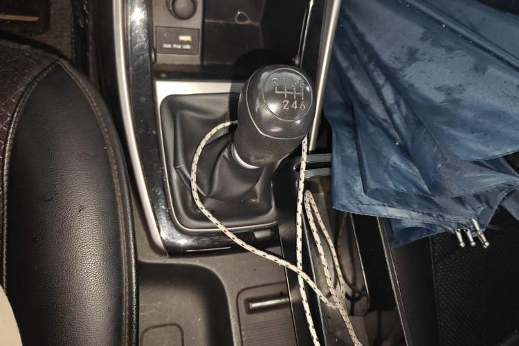 Used Hyundai Elantra (5th Generation / Langdong) 2016 1.6L Manual Luxury Model Gear Lever