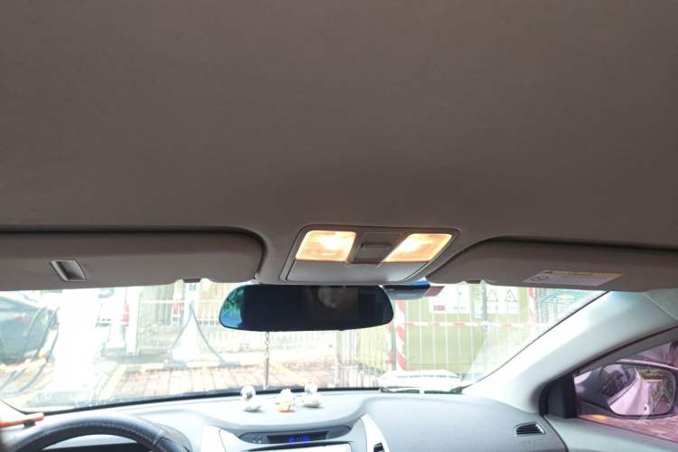 Used Hyundai Elantra (5th Generation / Langdong) 2016 1.6L Automatic Smart Version Headliner
