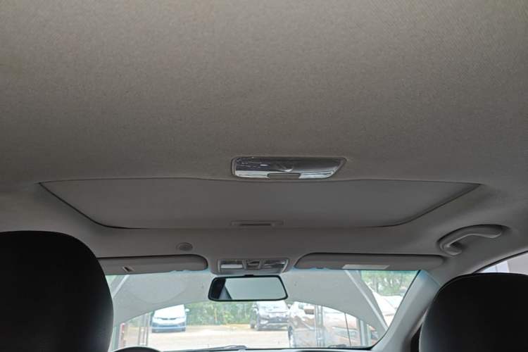 Used Hyundai Elantra (5th Generation / Langdong) 2016 1.6L Automatic Prestige Model Headliner