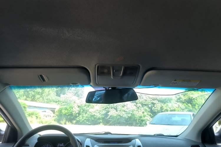 Used Hyundai Elantra (5th Generation / Langdong) 2016 1.6L Automatic Smart Version Headliner