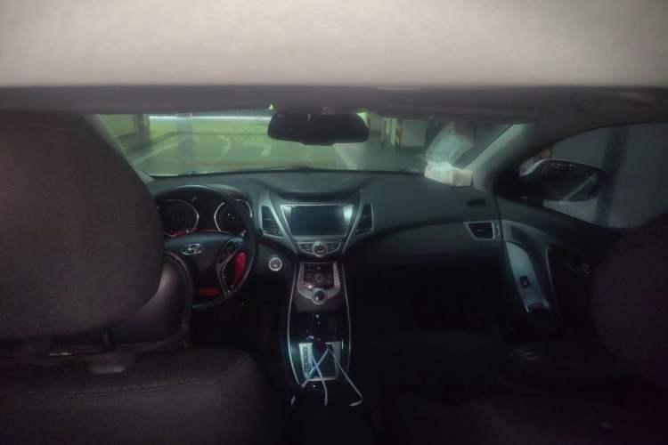 Used Hyundai Elantra (5th Generation / Langdong) 2016 1.6L Automatic Prestige Model Headliner