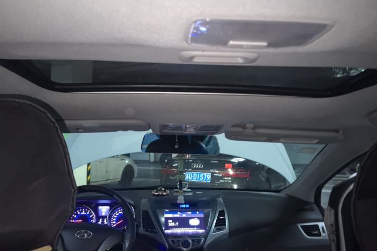 Used Hyundai Elantra (5th Generation / Langdong) 2016 1.6L Manual Luxury Model Headliner