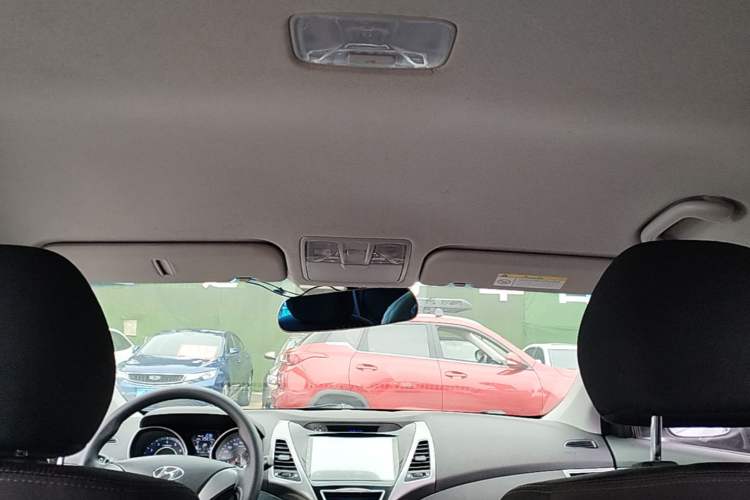 Used Hyundai Elantra (5th Generation / Langdong) 2016 1.6L Automatic Smart Version Headliner