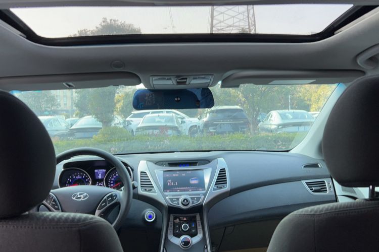Used Hyundai Elantra (5th Generation / Langdong) 2016 1.6L Automatic Prestige Model Headliner