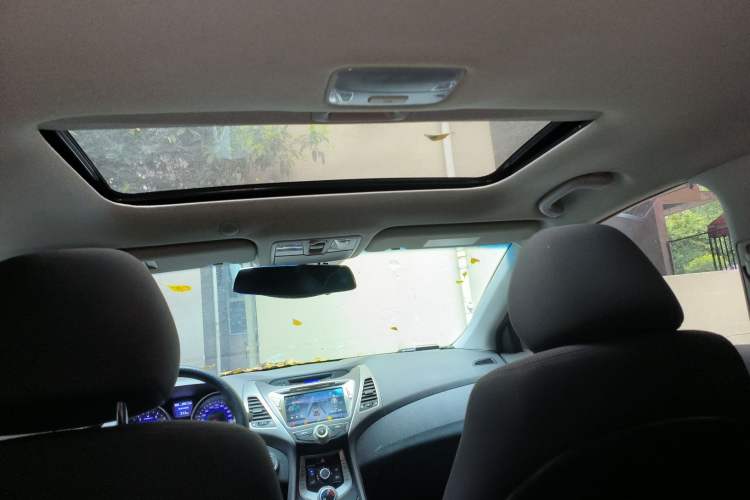 Used Hyundai Elantra (5th Generation / Langdong) 2016 1.6L Automatic Prestige Model Headliner