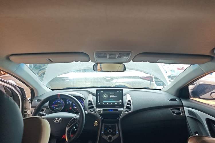 Used Hyundai Elantra (5th Generation / Langdong) 2016 1.6L Automatic Smart Version Headliner