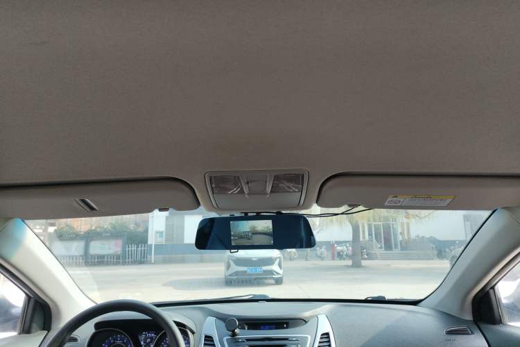 Used Hyundai Elantra (5th Generation / Langdong) 2016 1.6L Automatic Smart Version Headliner