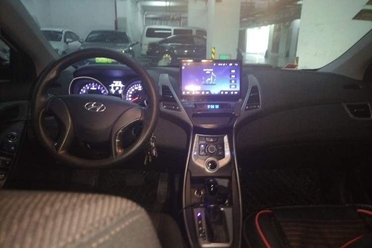 Used Hyundai Elantra (5th Generation / Langdong) 2016 1.6L Automatic Prestige Model Headliner
