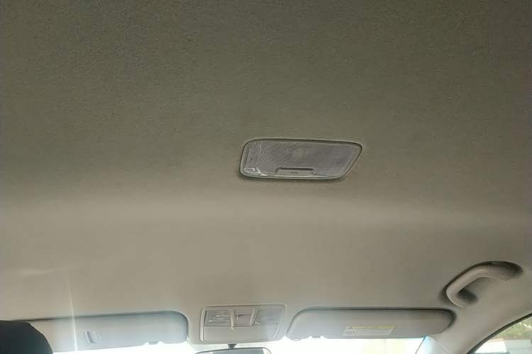 Used Hyundai Elantra (5th Generation / Langdong) 2016 1.6L Automatic Smart Version Headliner