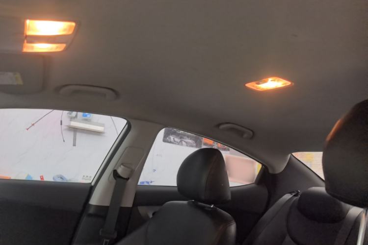 Used Hyundai Elantra (5th Generation / Langdong) 2016 1.6L Automatic Smart Version Headliner