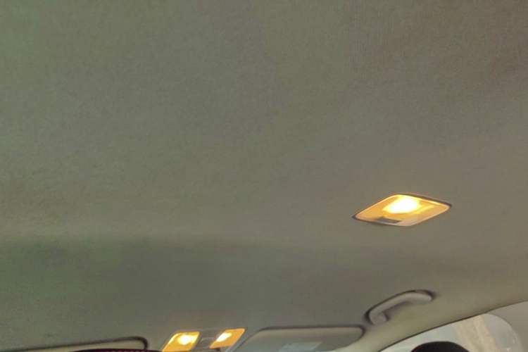 Used Hyundai Elantra (5th Generation / Langdong) 2016 1.6L Automatic Smart Version Headliner