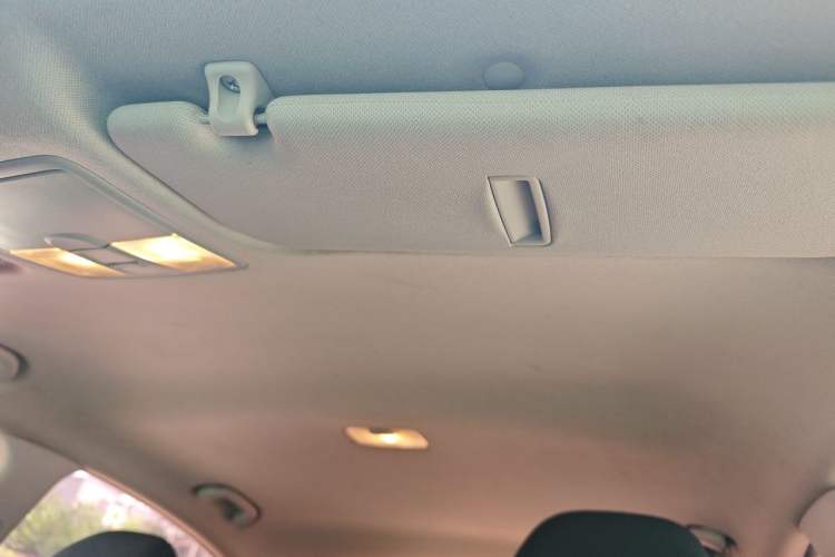Used Hyundai Elantra (5th Generation / Langdong) 2016 1.6L Automatic Smart Version Headliner