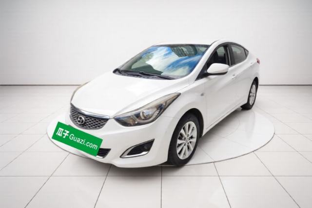 Used Hyundai Elantra (5th Generation / Langdong) 2016 1.6L Automatic Smart Version