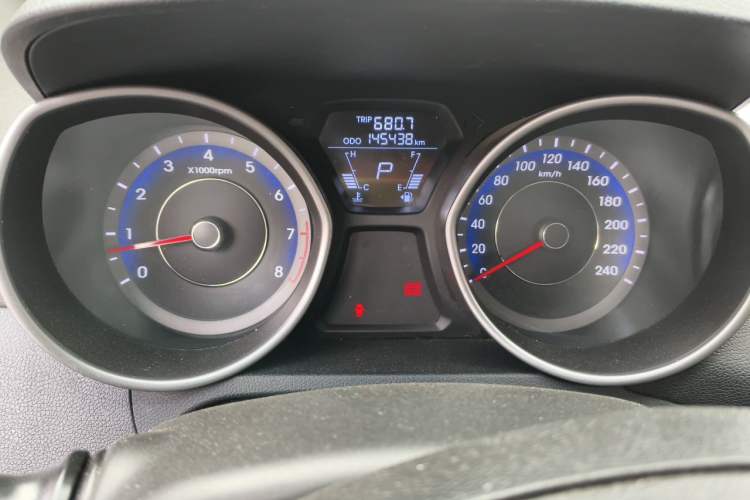 Used Hyundai Elantra (5th Generation / Langdong) 2016 1.6L Automatic Smart Version Instrument Cluster