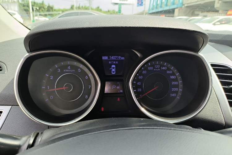 Used Hyundai Elantra (5th Generation / Langdong) 2016 1.6L Automatic Prestige Model Instrument Cluster