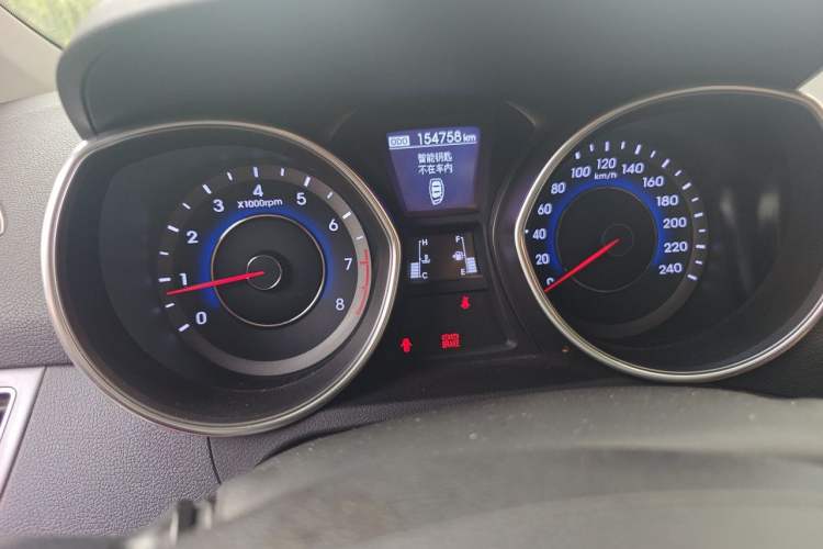 Used Hyundai Elantra (5th Generation / Langdong) 2016 1.6L Manual Luxury Model Instrument Cluster