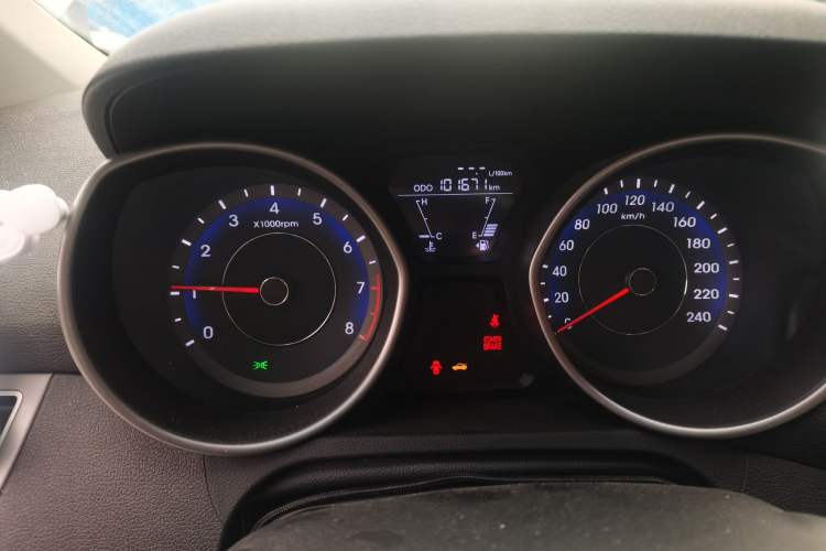 Used Hyundai Elantra (5th Generation / Langdong) 2016 1.6L Manual Fashion Edition Instrument Cluster