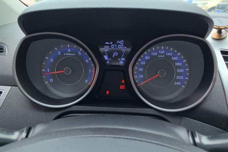 Used Hyundai Elantra (5th Generation / Langdong) 2016 1.6L Automatic Smart Version Instrument Cluster