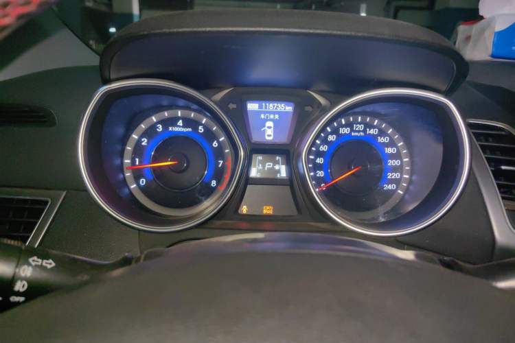 Used Hyundai Elantra (5th Generation / Langdong) 2016 1.6L Automatic Prestige Model Instrument Cluster