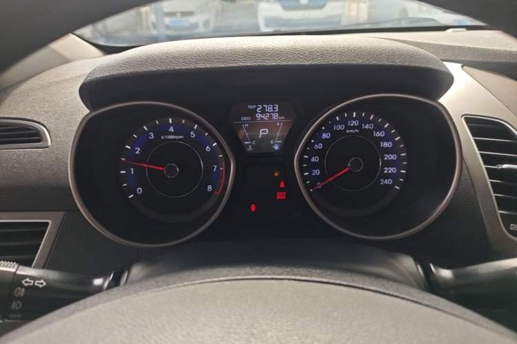 Used Hyundai Elantra (5th Generation / Langdong) 2016 1.6L Automatic Smart Version Instrument Cluster