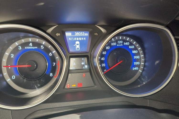 Used Hyundai Elantra (5th Generation / Langdong) 2016 1.6L Manual Luxury Model Instrument Cluster