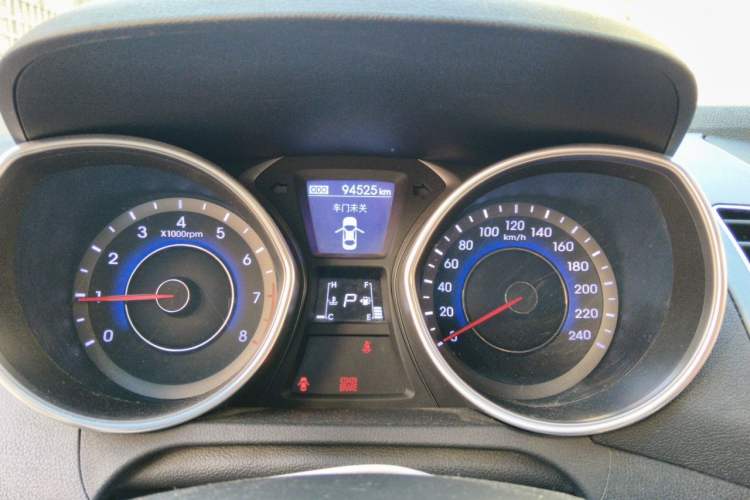 Used Hyundai Elantra (5th Generation / Langdong) 2016 1.6L Automatic Prestige Model Instrument Cluster