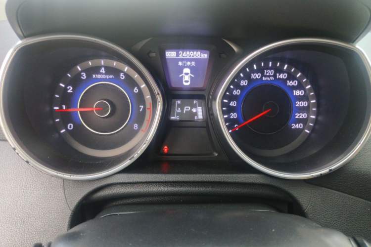 Used Hyundai Elantra (5th Generation / Langdong) 2016 1.6L Automatic Prestige Model Instrument Cluster