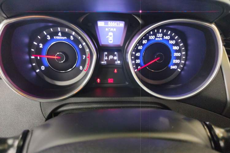 Used Hyundai Elantra (5th Generation / Langdong) 2016 1.6L Automatic Prestige Model Instrument Cluster