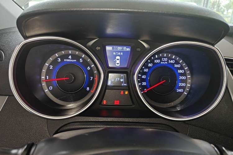 Used Hyundai Elantra (5th Generation / Langdong) 2016 1.6L Automatic Prestige Model Instrument Cluster