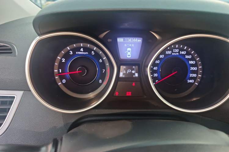 Used Hyundai Elantra (5th Generation / Langdong) 2016 1.6L Automatic Prestige Model Instrument Cluster