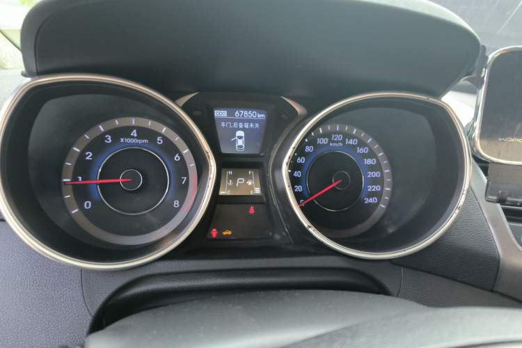 Used Hyundai Elantra (5th Generation / Langdong) 2016 1.6L Automatic Prestige Model Instrument Cluster
