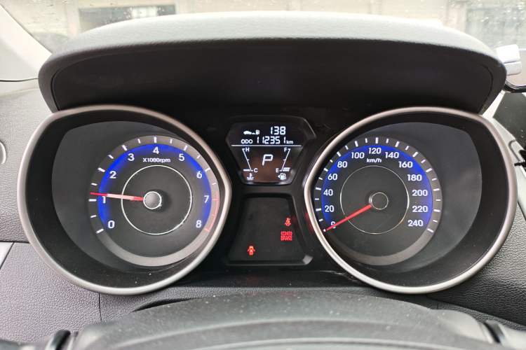 Used Hyundai Elantra (5th Generation / Langdong) 2016 1.6L Automatic Smart Version Instrument Cluster
