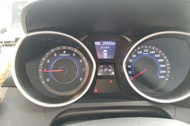 Used Hyundai Elantra (5th Generation / Langdong) 2016 1.6L Automatic Prestige Model Instrument Cluster