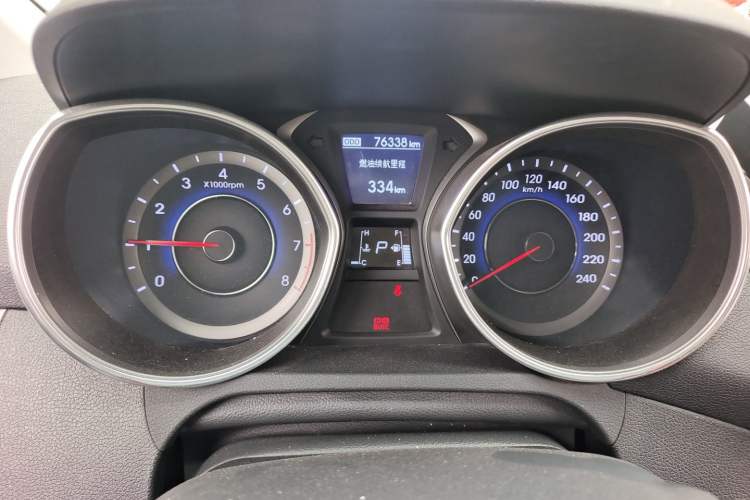 Used Hyundai Elantra (5th Generation / Langdong) 2016 1.6L Automatic Prestige Model Instrument Cluster