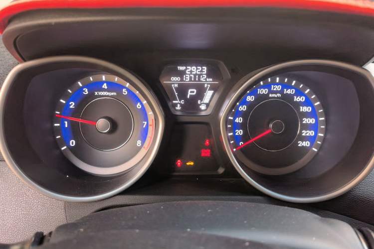 Used Hyundai Elantra (5th Generation / Langdong) 2016 1.6L Automatic Smart Version Instrument Cluster