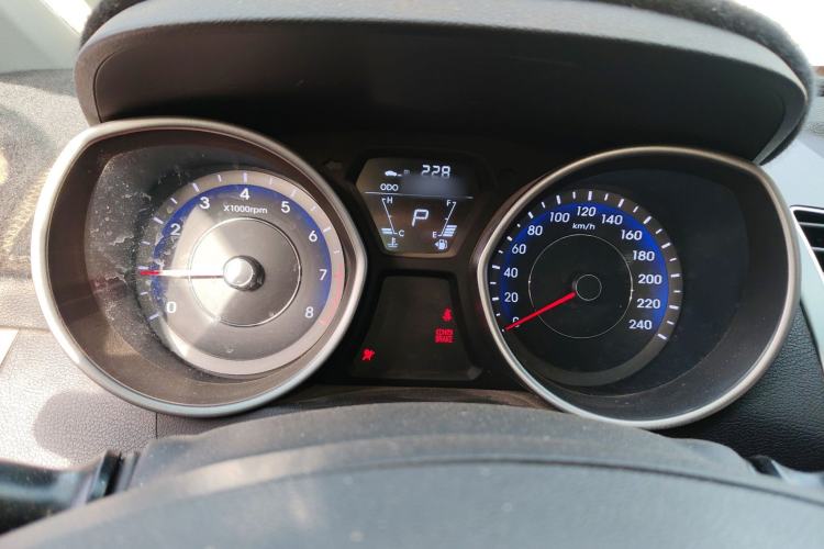 Used Hyundai Elantra (5th Generation / Langdong) 2016 1.6L Automatic Smart Version Instrument Cluster