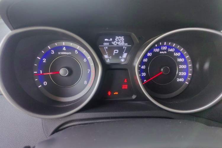 Used Hyundai Elantra (5th Generation / Langdong) 2016 1.6L Automatic Smart Version Instrument Cluster