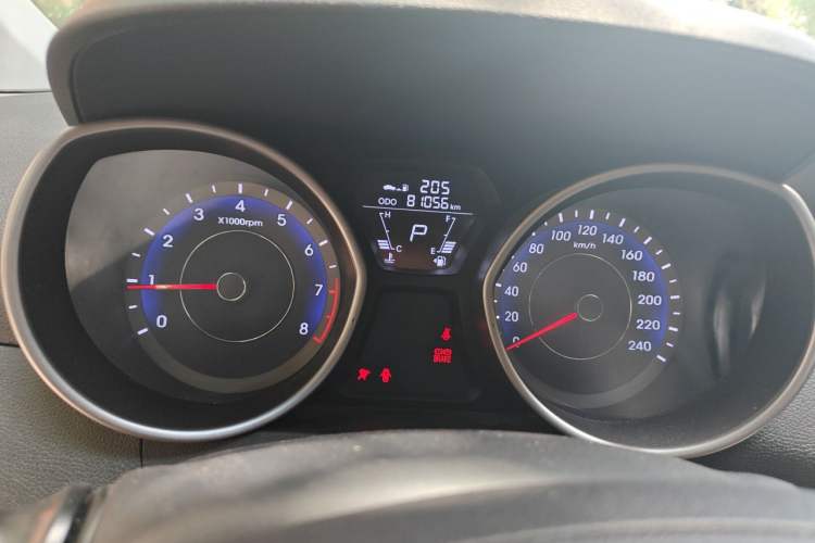 Used Hyundai Elantra (5th Generation / Langdong) 2016 1.6L Automatic Smart Version Instrument Cluster